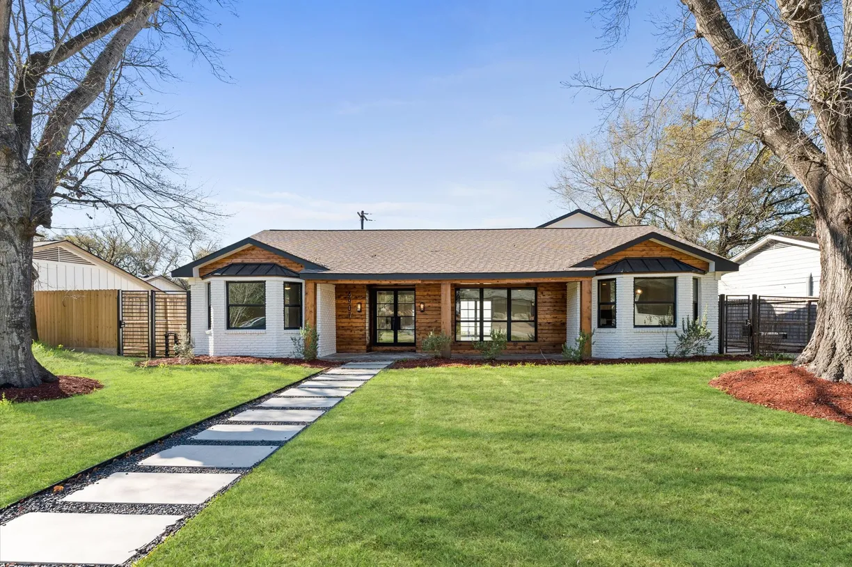 Houston Real Estate | View 4907 Wigton Drive | 4 Beds, 3 Baths