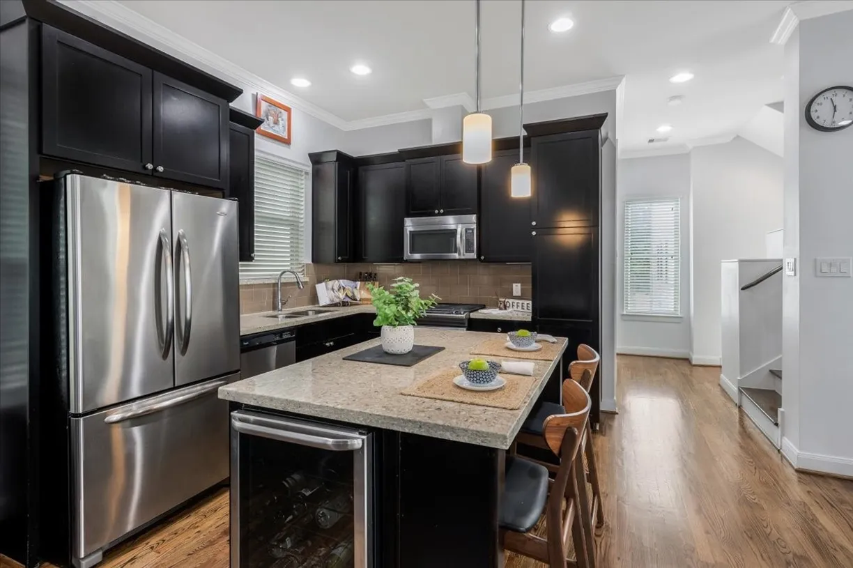 Houston Real Estate | View 8227 Cambridge Street | Listing