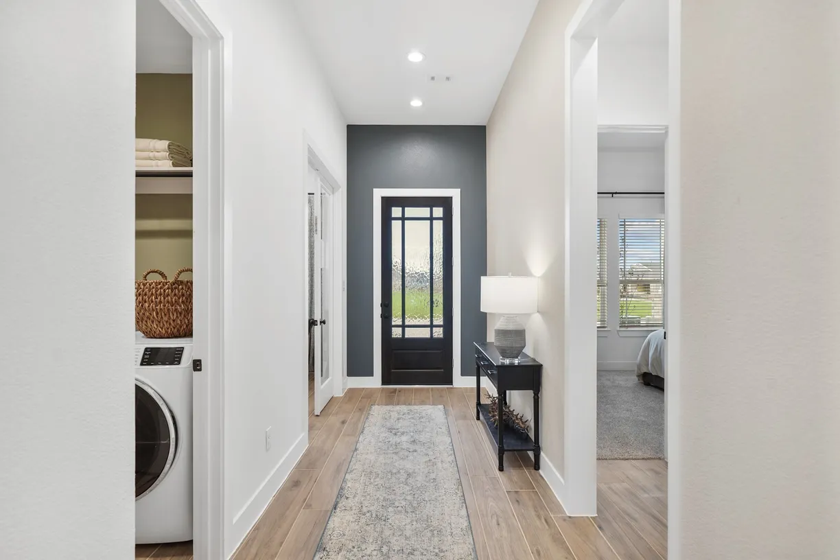 Houston Real Estate | View 7430 Netherfield Lane | Listing