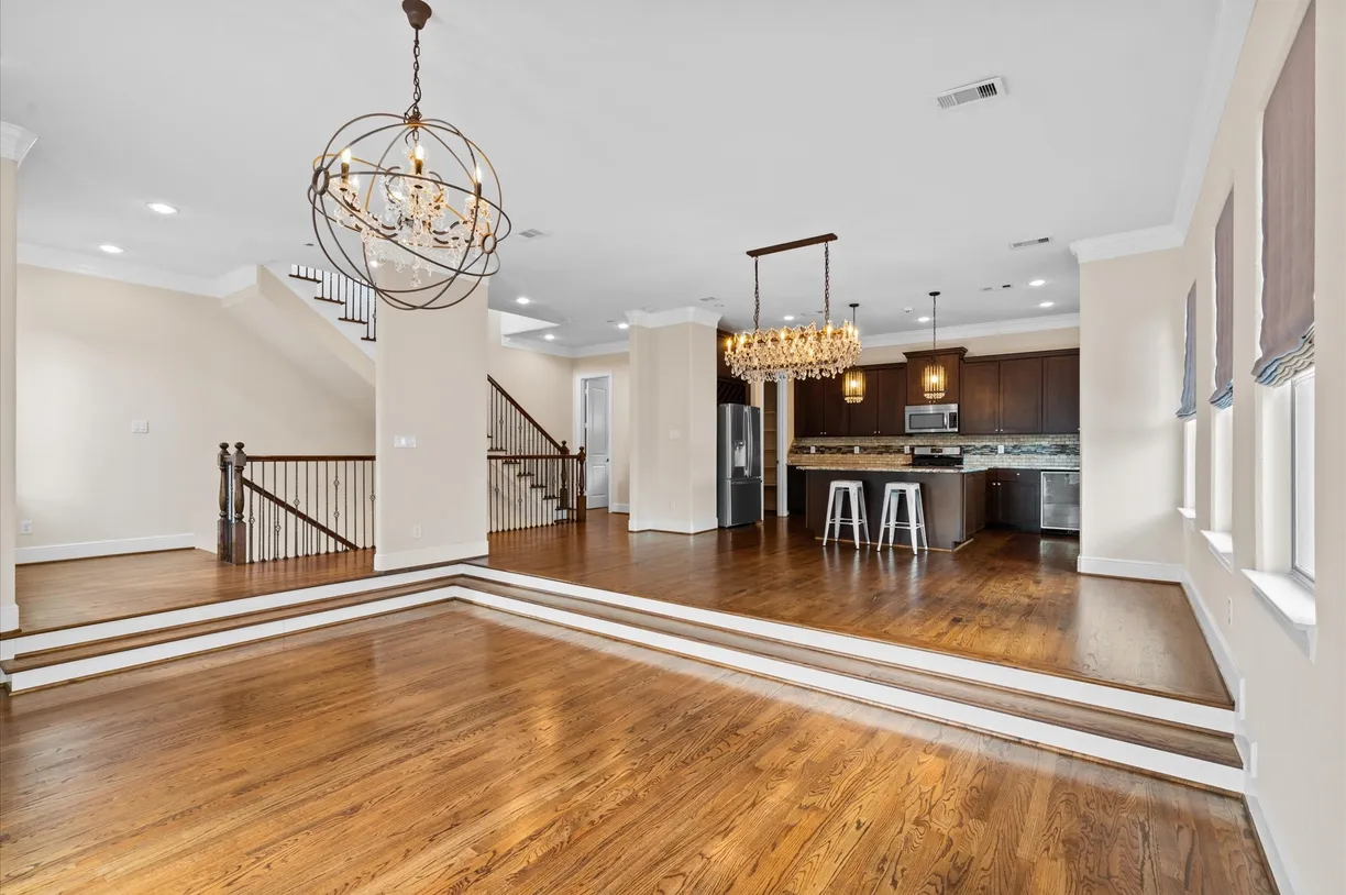 Houston Real Estate | View 2523 Maxroy Street | 3 Beds, 3 Baths