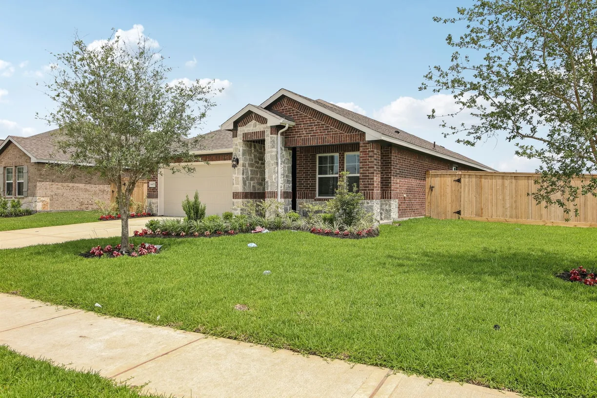 Houston Real Estate | View 6405 Green Enclave Trail | Listing