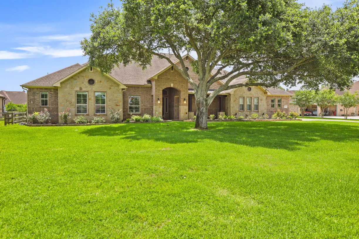 Houston Real Estate | View 32703 Winwick Road | 4 Beds, 3 Baths