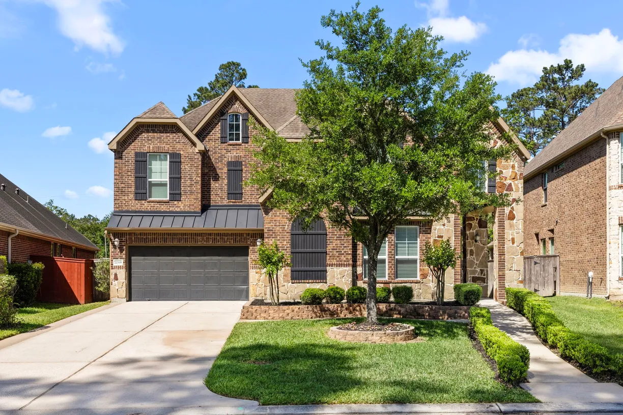 The Woodlands Real Estate | View 22335 Sawmill Ranch Drive | 6 Beds, 4 Baths