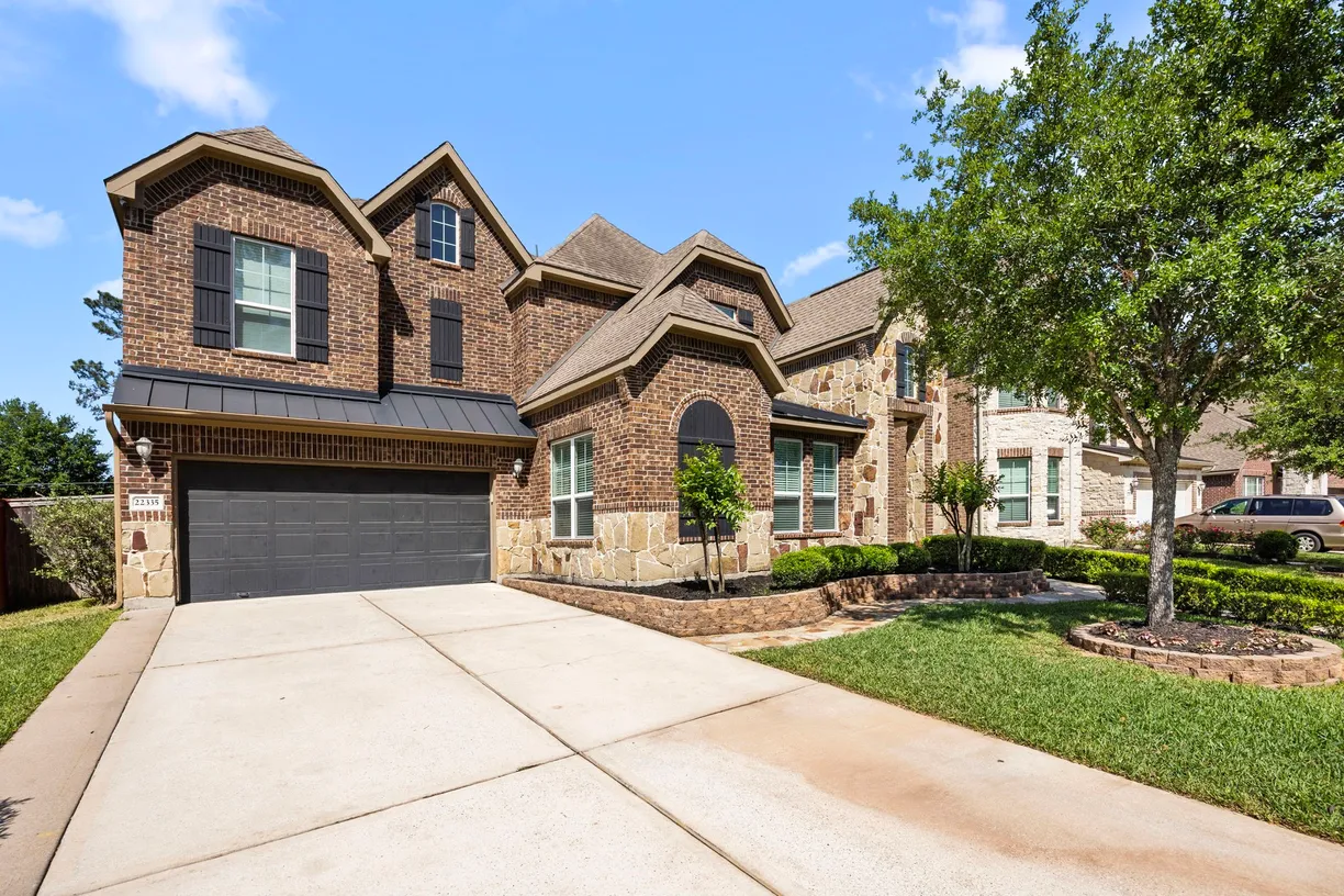 The Woodlands Real Estate | View 22335 Sawmill Ranch Drive | Listing