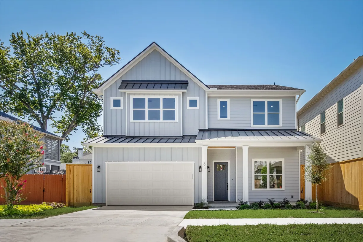 Houston Real Estate | View 308 E 26th Street | 4 Beds, 3 Baths
