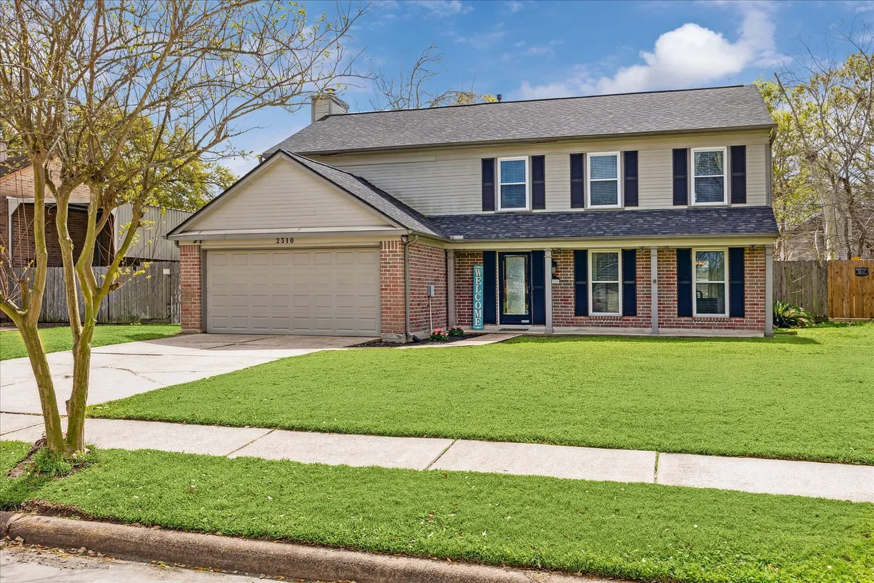 Houston Real Estate | View 2310 Parkview Drive | Listing