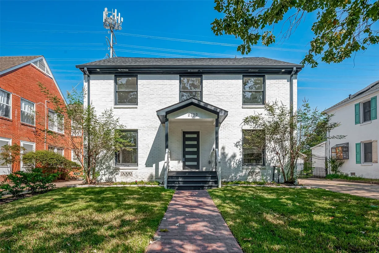 Houston Real Estate | View 2102 Banks Street | Listing