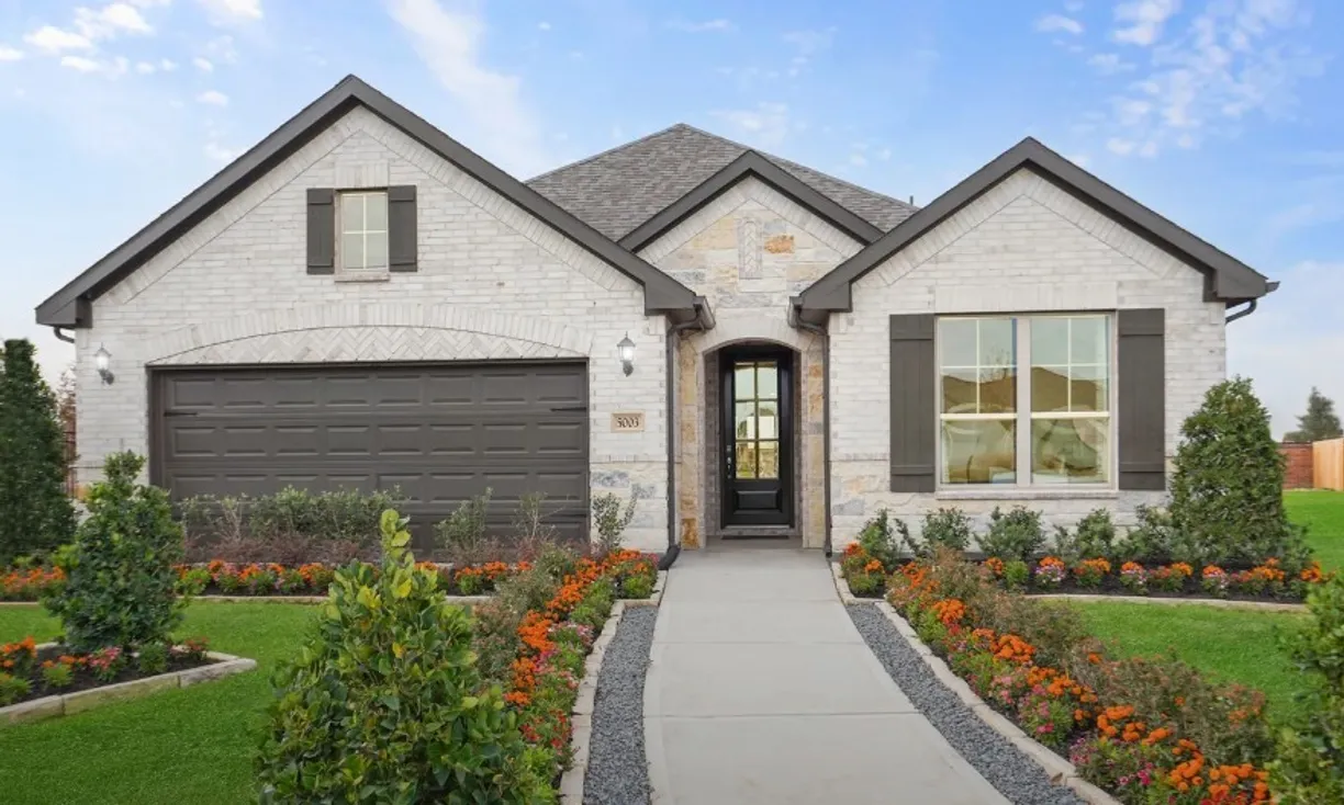 Houston Suburbs Real Estate | View 325 Gambels Quail Road | 4 Beds, 3 Baths