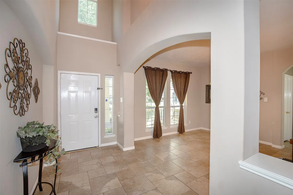 Houston Real Estate | View 926 Mystic Village Lane | Listing