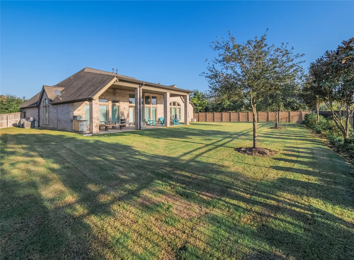 Houston Real Estate | View 3622 Edison Lane | Listing