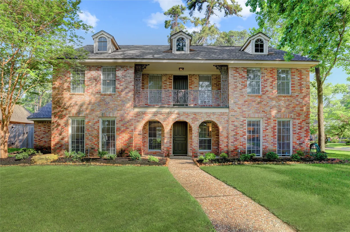 Houston Real Estate | View 5402 Coral Gables Drive | 4 Beds, 2 Baths