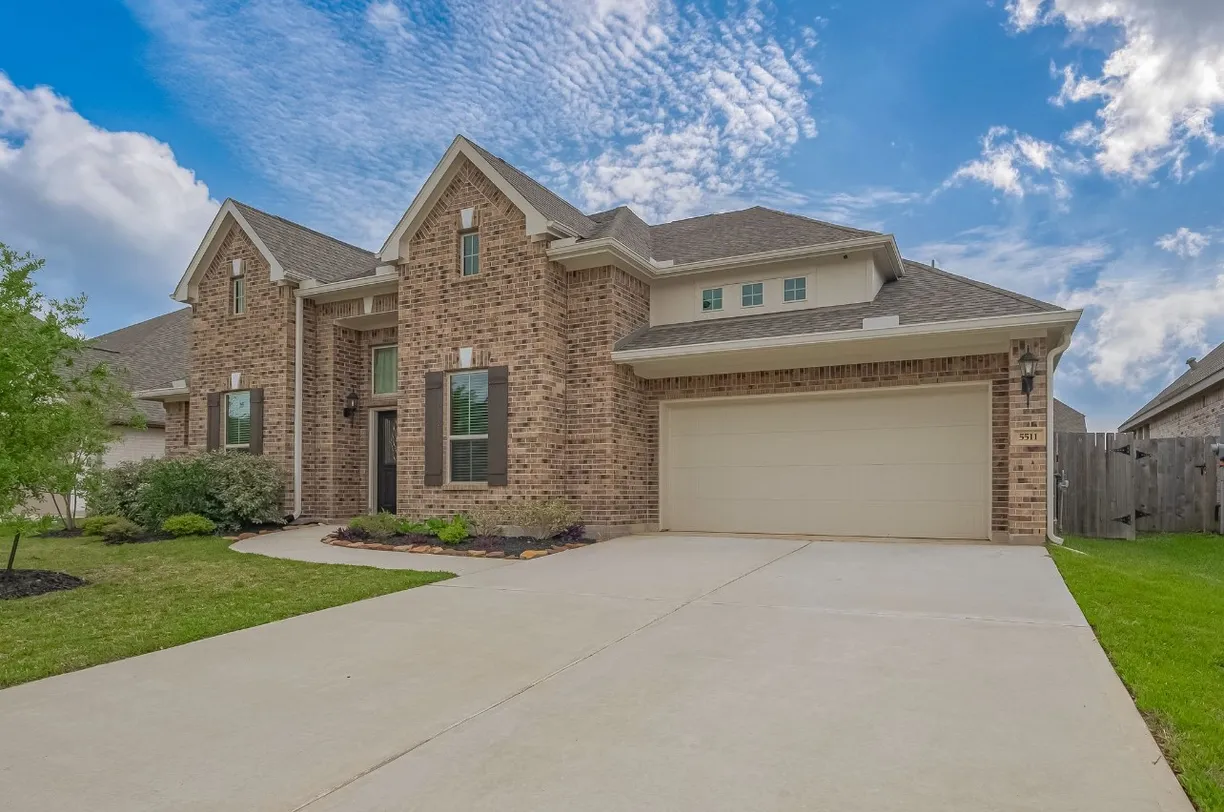Houston Real Estate | View 5511 Highland Drive | Listing