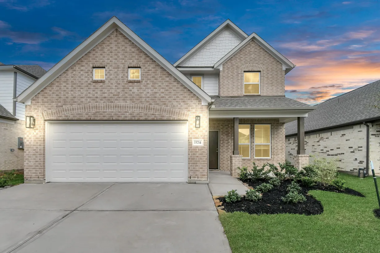 Houston Real Estate | View 15714 Walnut Leaf lane | 4 Beds, 2 Baths