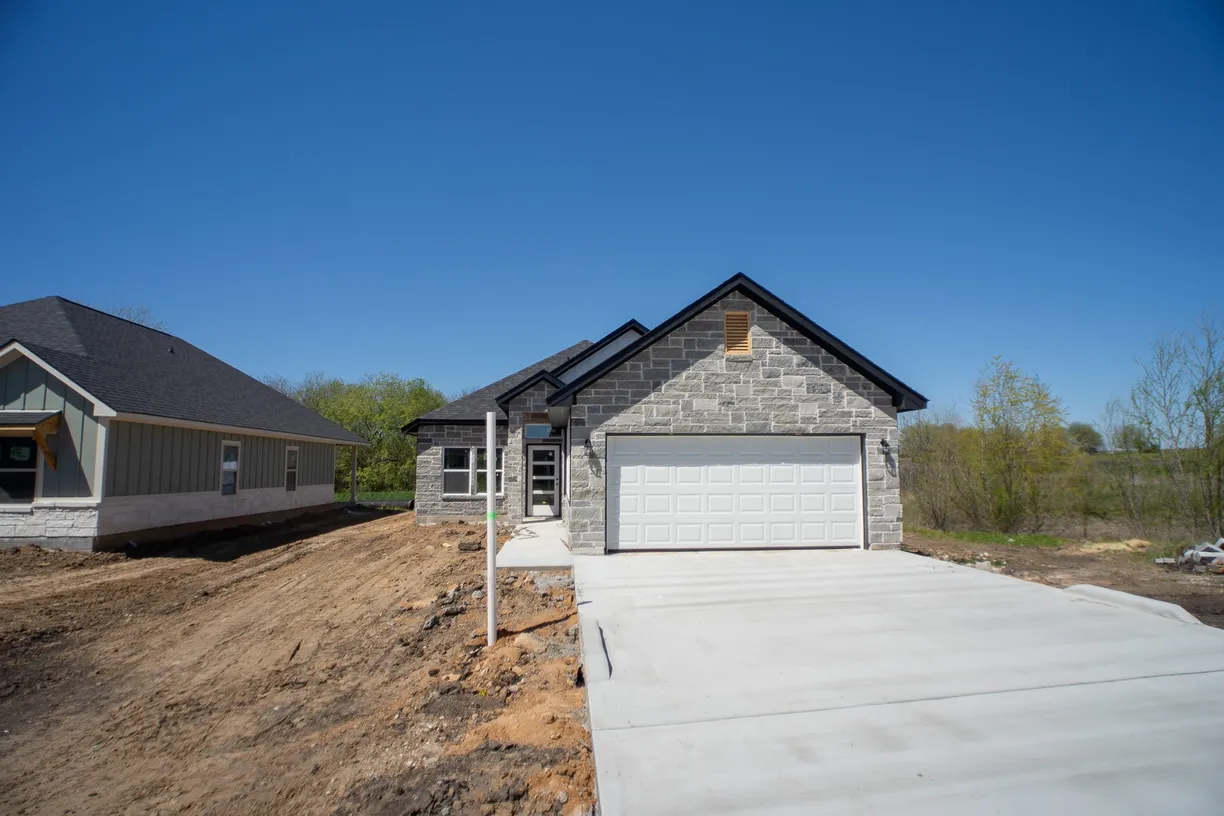 Houston Suburbs Real Estate | View 2591 Dove Crossing | Listing