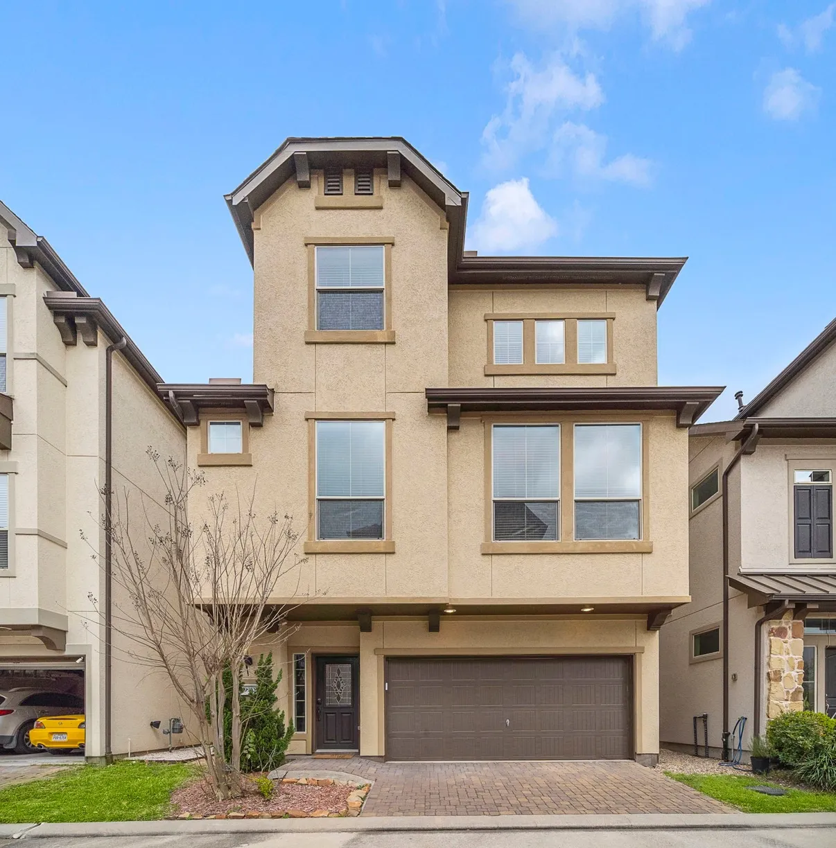 Houston Real Estate | View 9910 Spring Shadows Park Circle | 3 Beds, 3 Baths