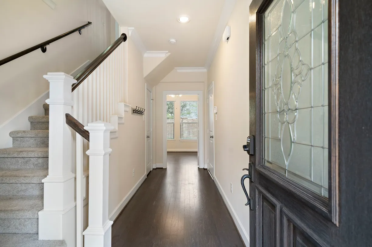 Houston Real Estate | View 9910 Spring Shadows Park Circle | Listing