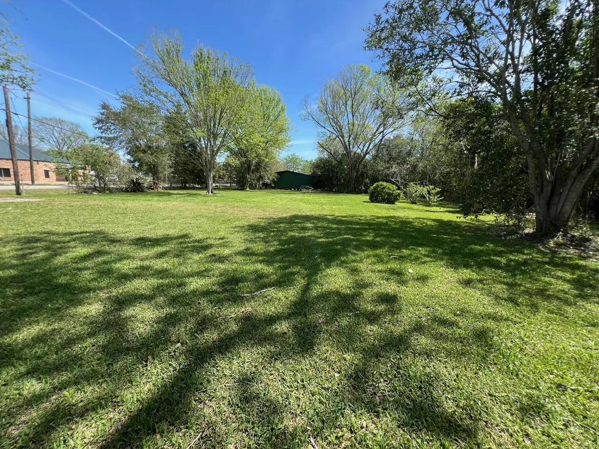Houston Real Estate | View 3414 E Walnut Street