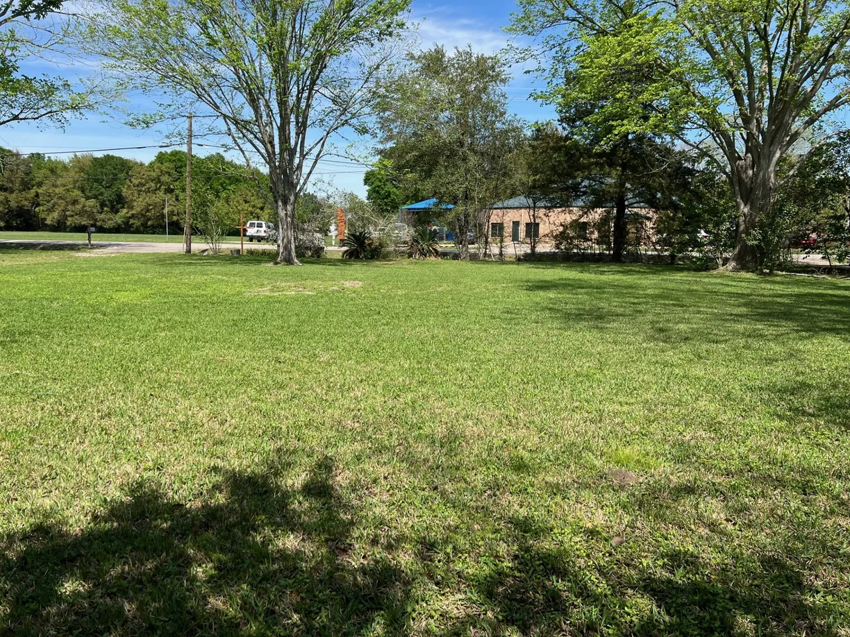 Houston Real Estate | View 3414 E Walnut Street | Listing
