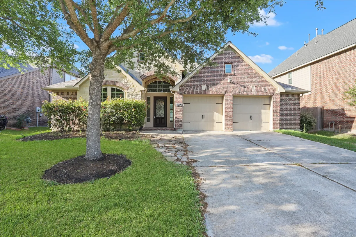 Houston Real Estate | View 21902 Juniper Wood Lane | 4 Beds, 3 Baths