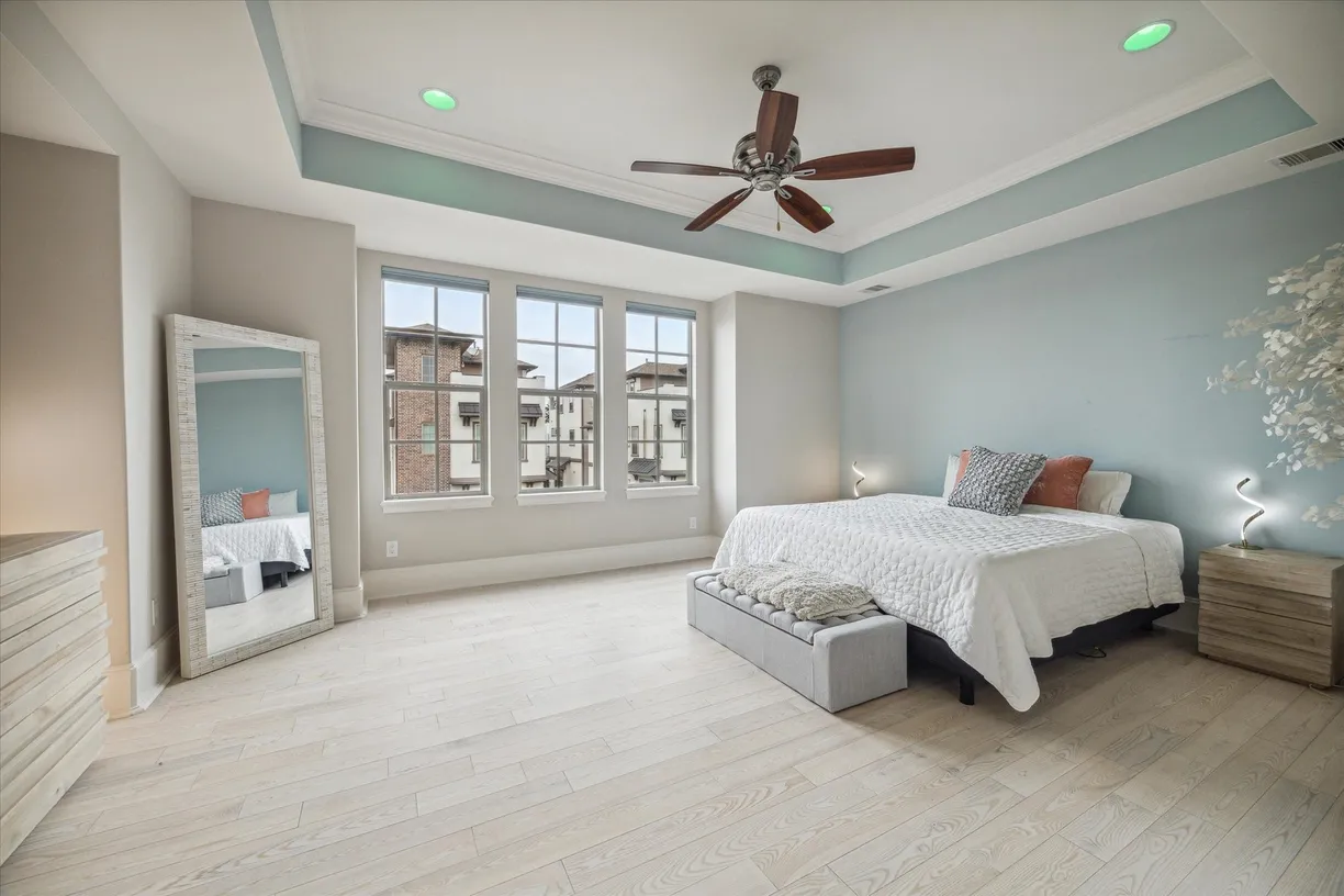 Houston Real Estate | View 1618 Rosewood Street | Listing