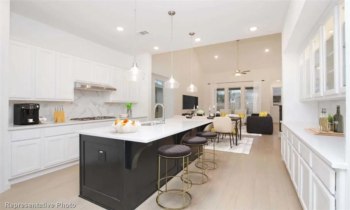 Houston Real Estate | View 4918 Sky Bluff Drive | 4 Beds, 4 Baths