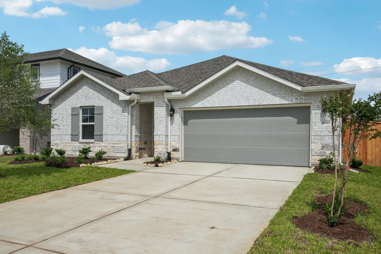 Houston Real Estate | View 3030 Marble Way | 3 Beds, 2 Baths