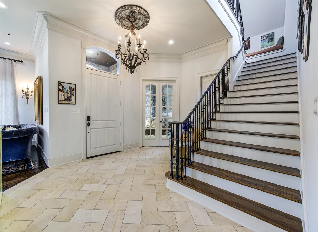 Houston Real Estate | View 3702 Blue Bonnet | Listing