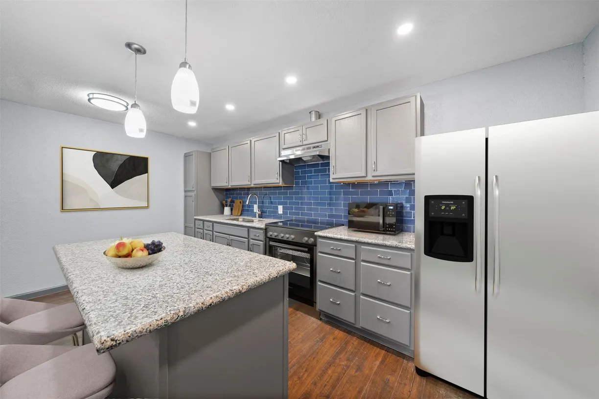 Houston Real Estate | View 10211 Sugar Branch Drive, 327 | Listing
