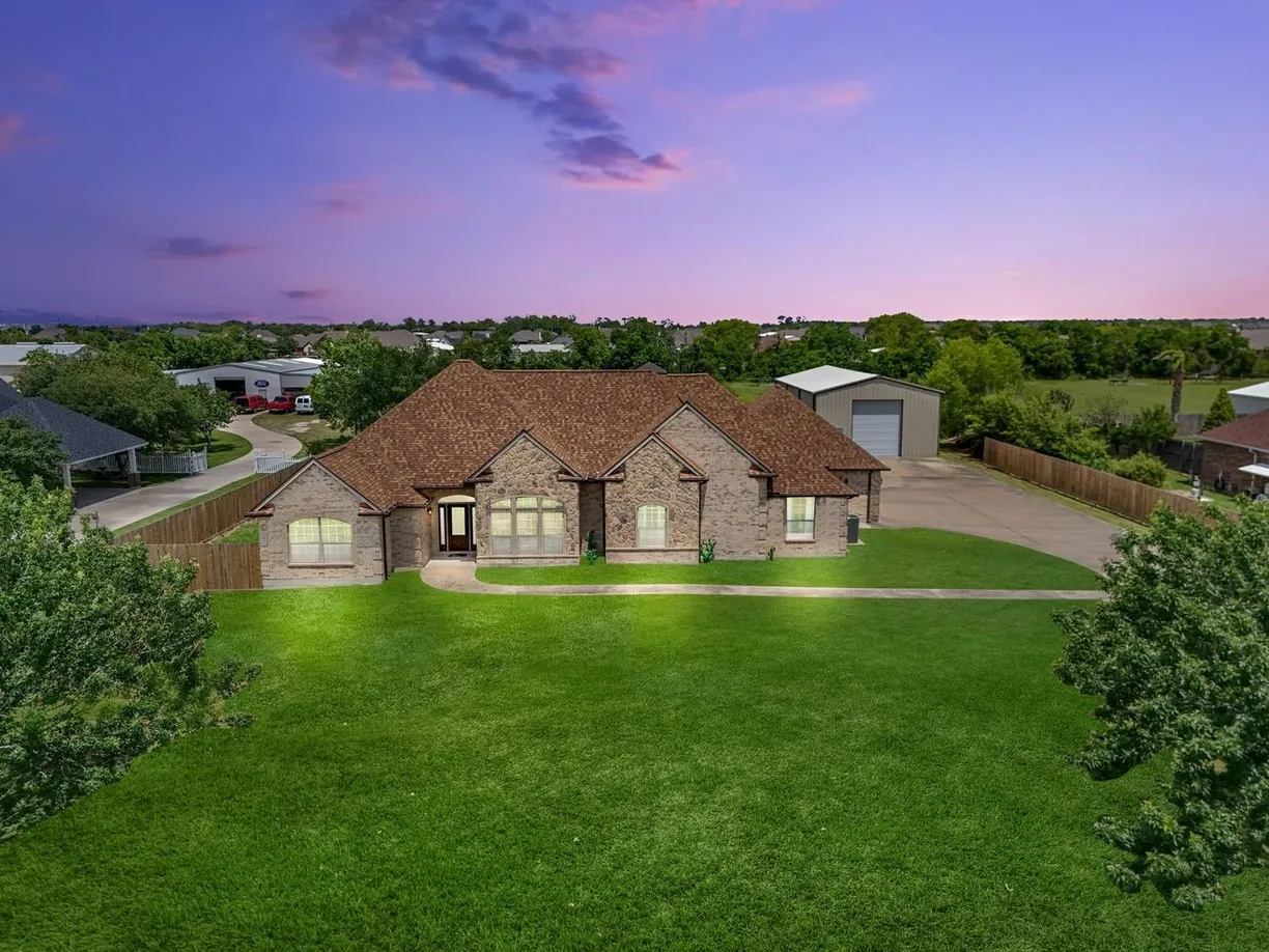 Houston Real Estate | View 4411 Texana | 4 Beds, 4 Baths