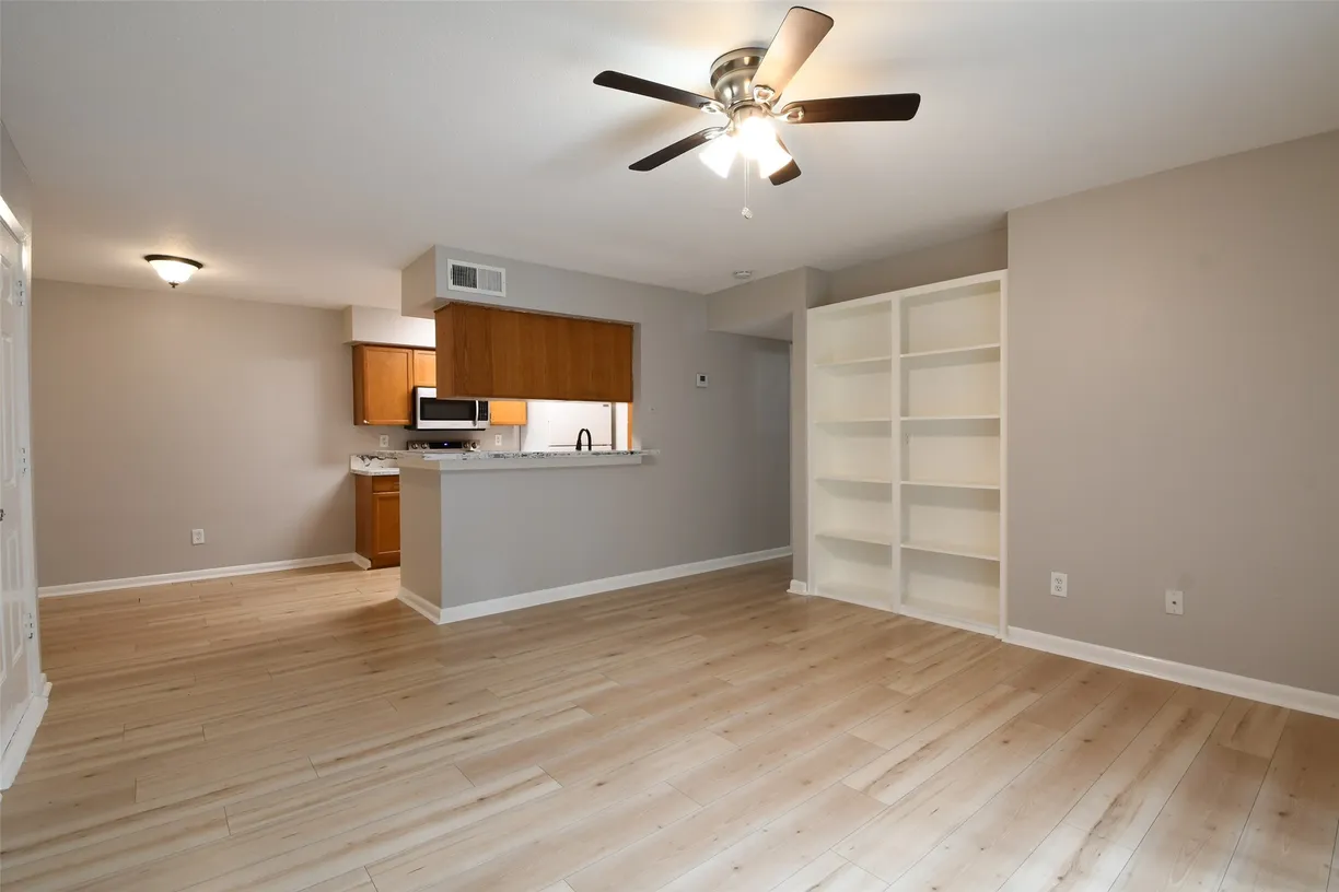Houston Real Estate | View 12955 Woodforest Boulevard, 77 | Listing