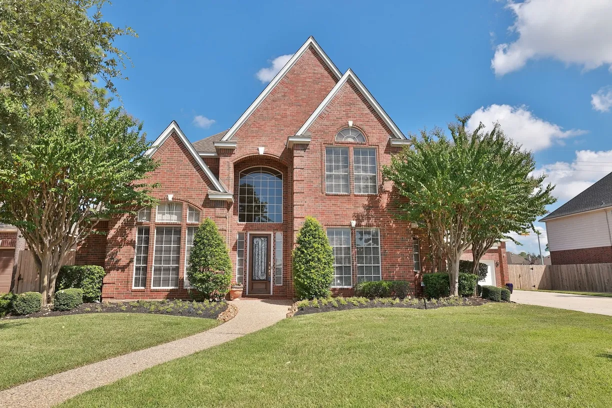 Houston Real Estate | View 13526 Pegasus Road | Listing