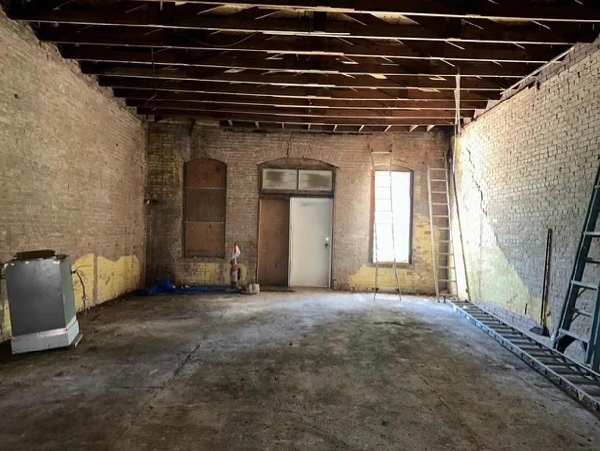 Houston Real Estate | View 115 & 117 S Fulton Street | Listing