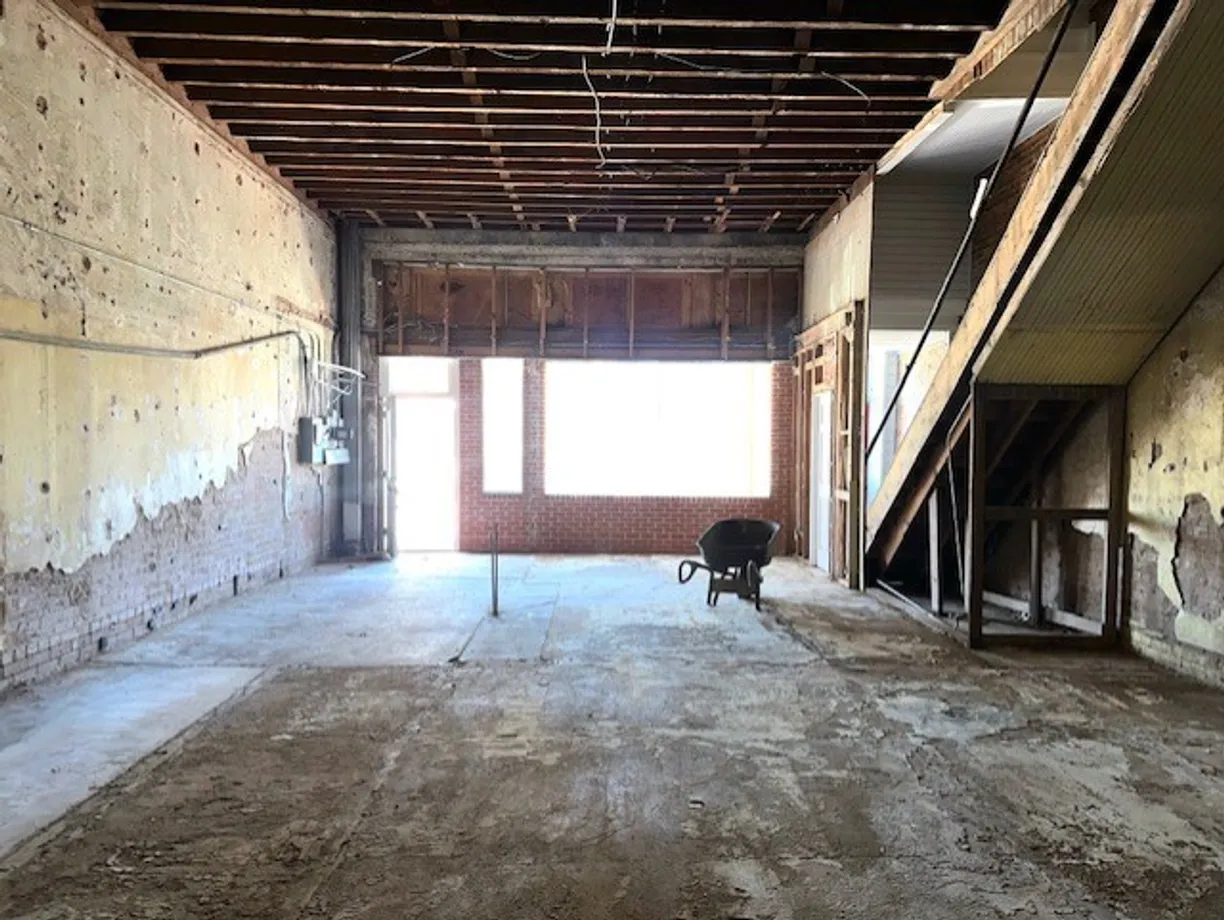 Houston Real Estate | View 115 & 117 S Fulton Street | Listing