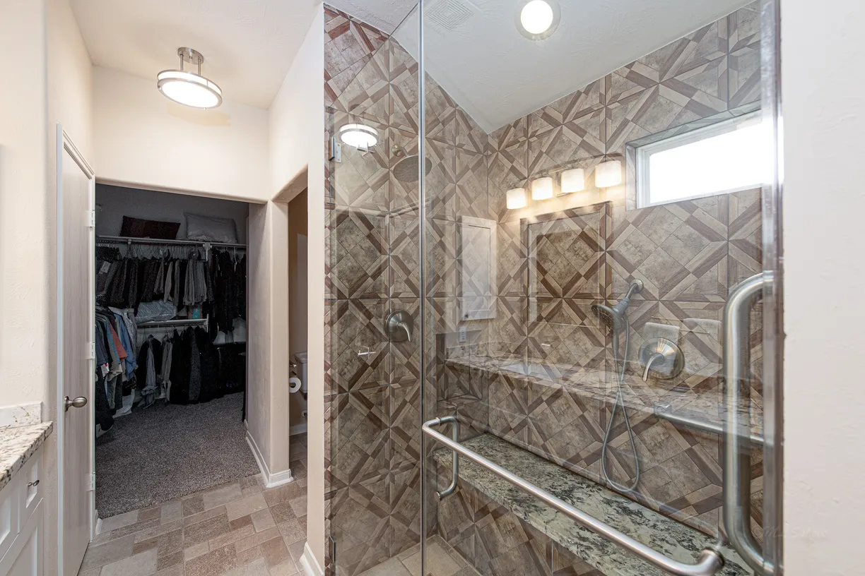 Houston Real Estate | View 522 Arbor Green Lane | 3 Beds, 2 Baths