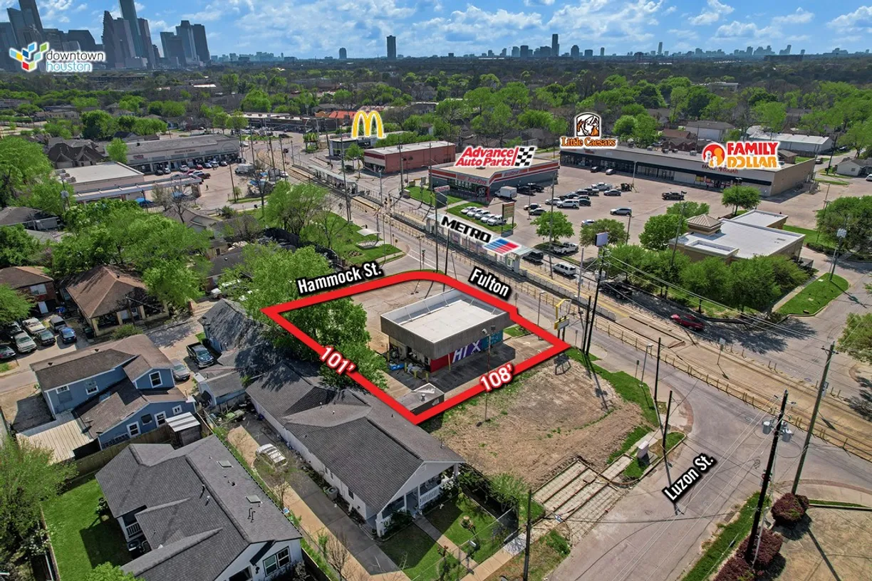 Houston Real Estate | View 2706 Fulton Street