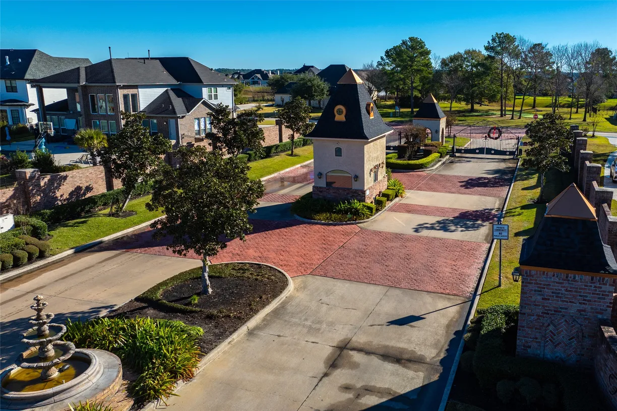 Houston Real Estate | View 12880 French Quarter Drive