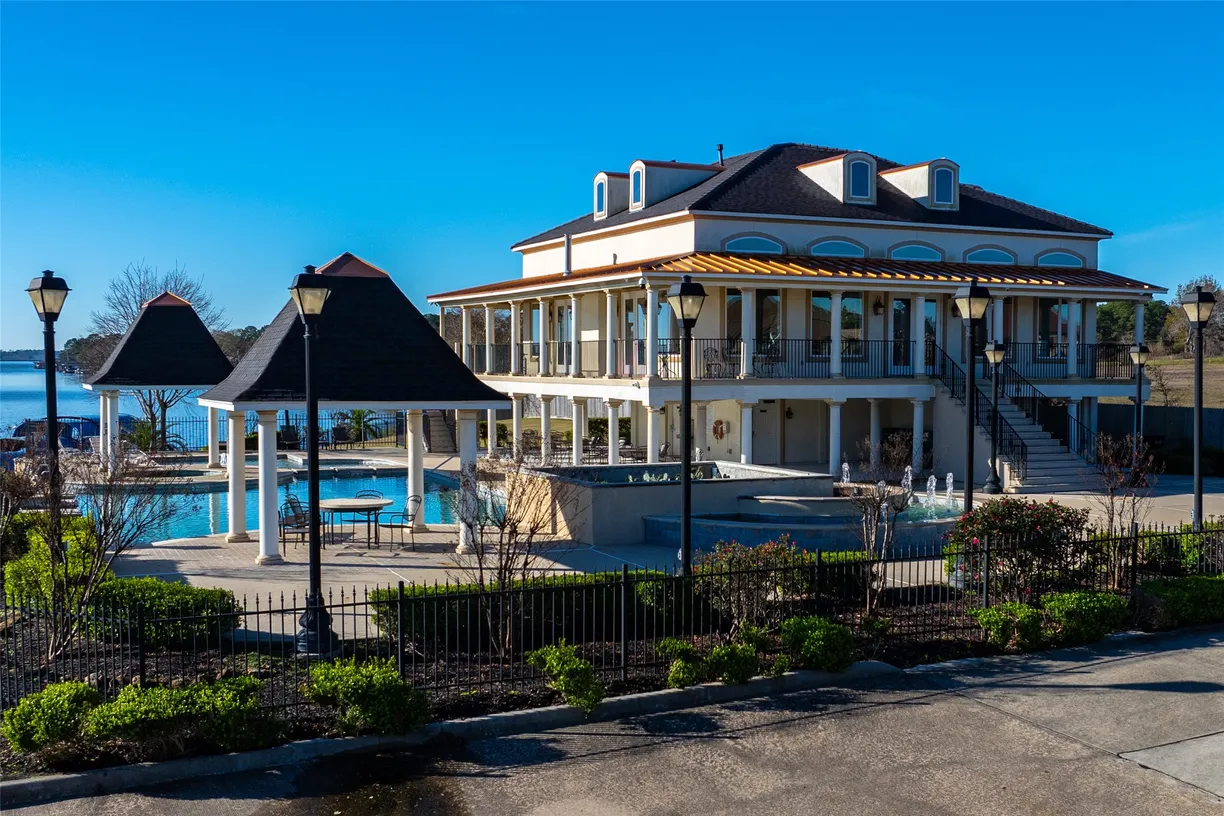 Houston Real Estate | View 12880 French Quarter Drive | Listing