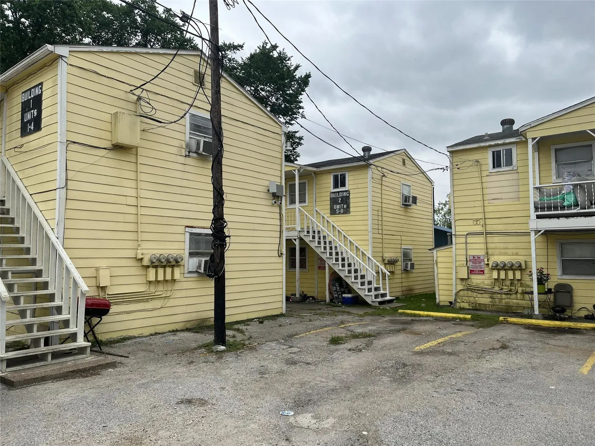 Houston Real Estate | View 14512 Texarkana Street | Listing