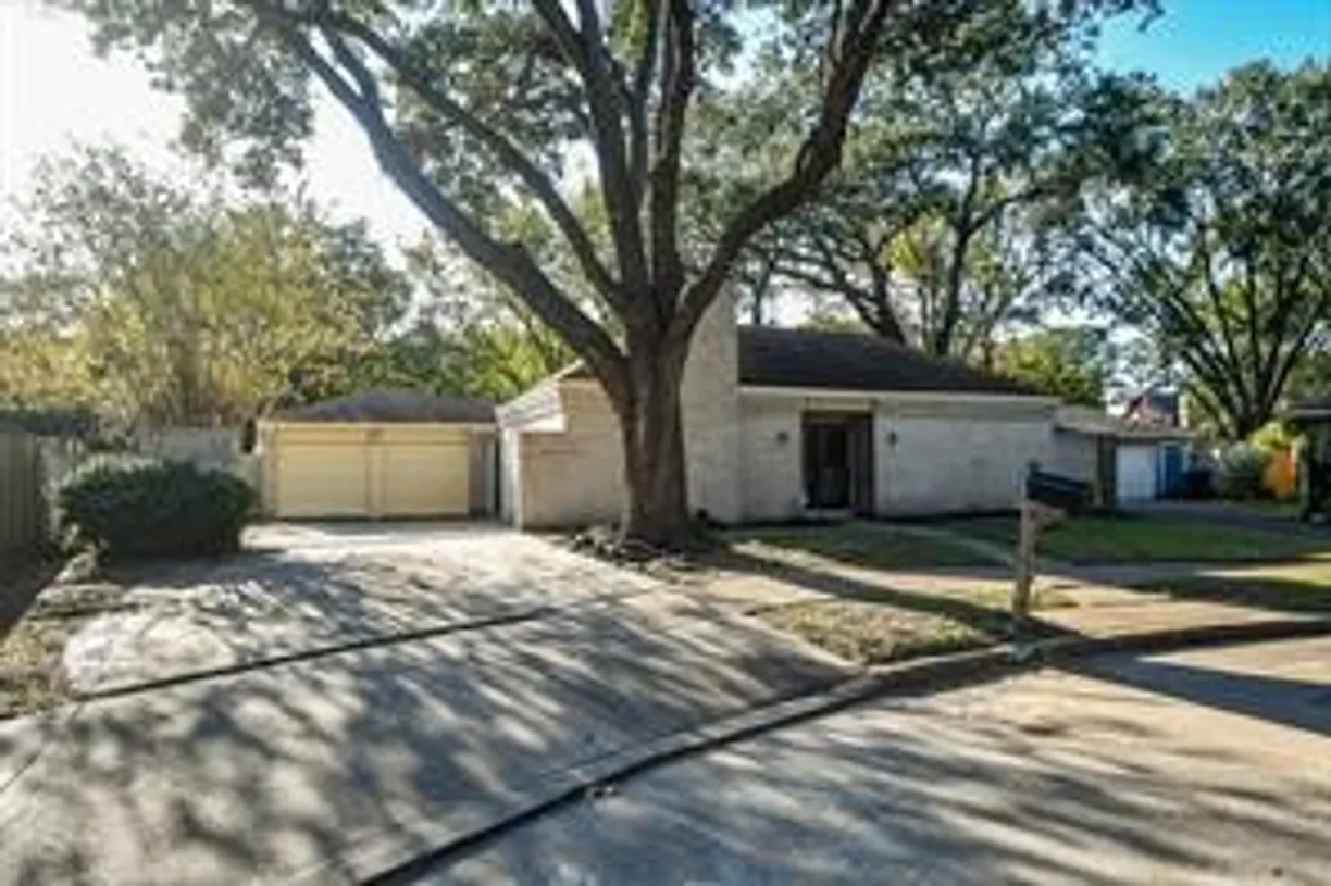 Houston Real Estate | View 7807 Blackjack Court | 4 Beds, 2 Baths
