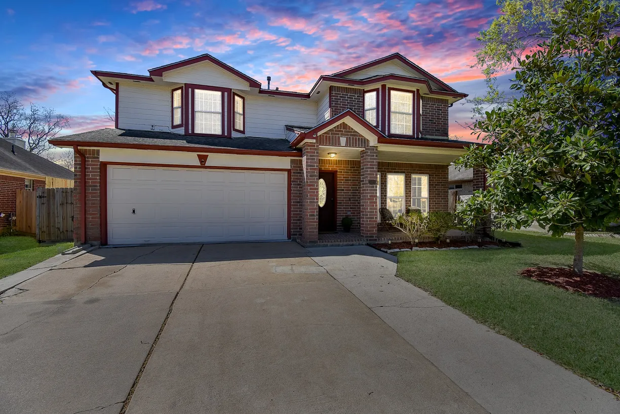 Houston Real Estate | View 3608 Whitestone Drive | 4 Beds, 2 Baths
