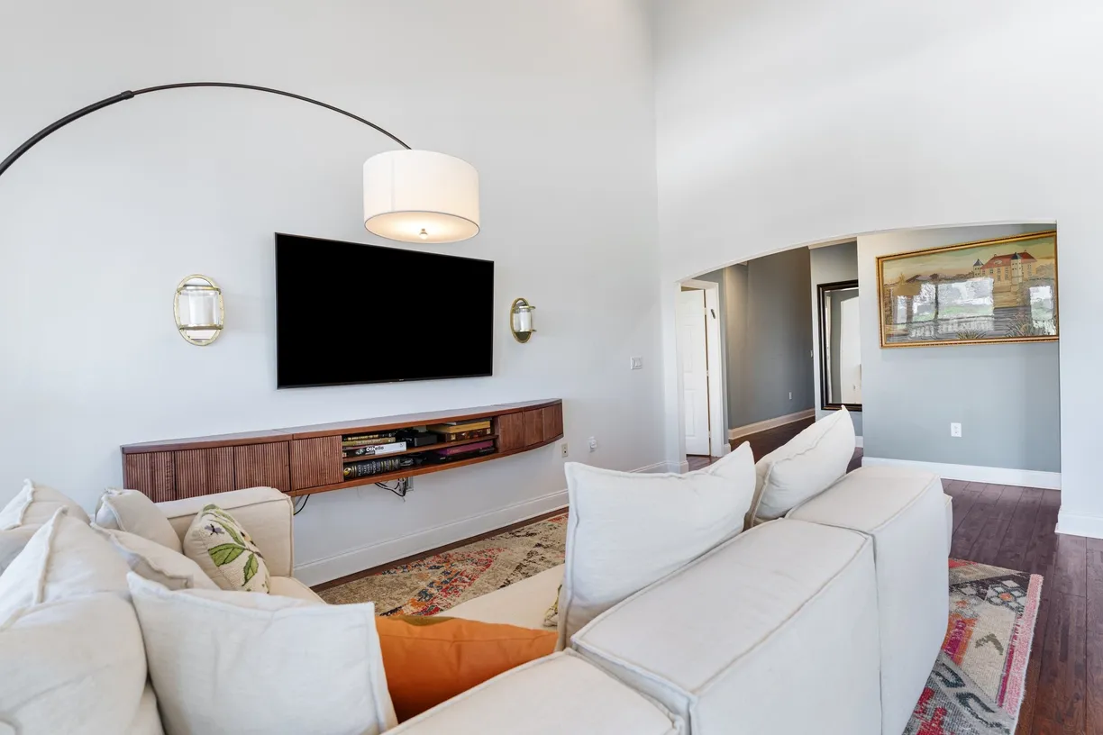Houston Real Estate | View 2400 McCue Road, 440 | Listing