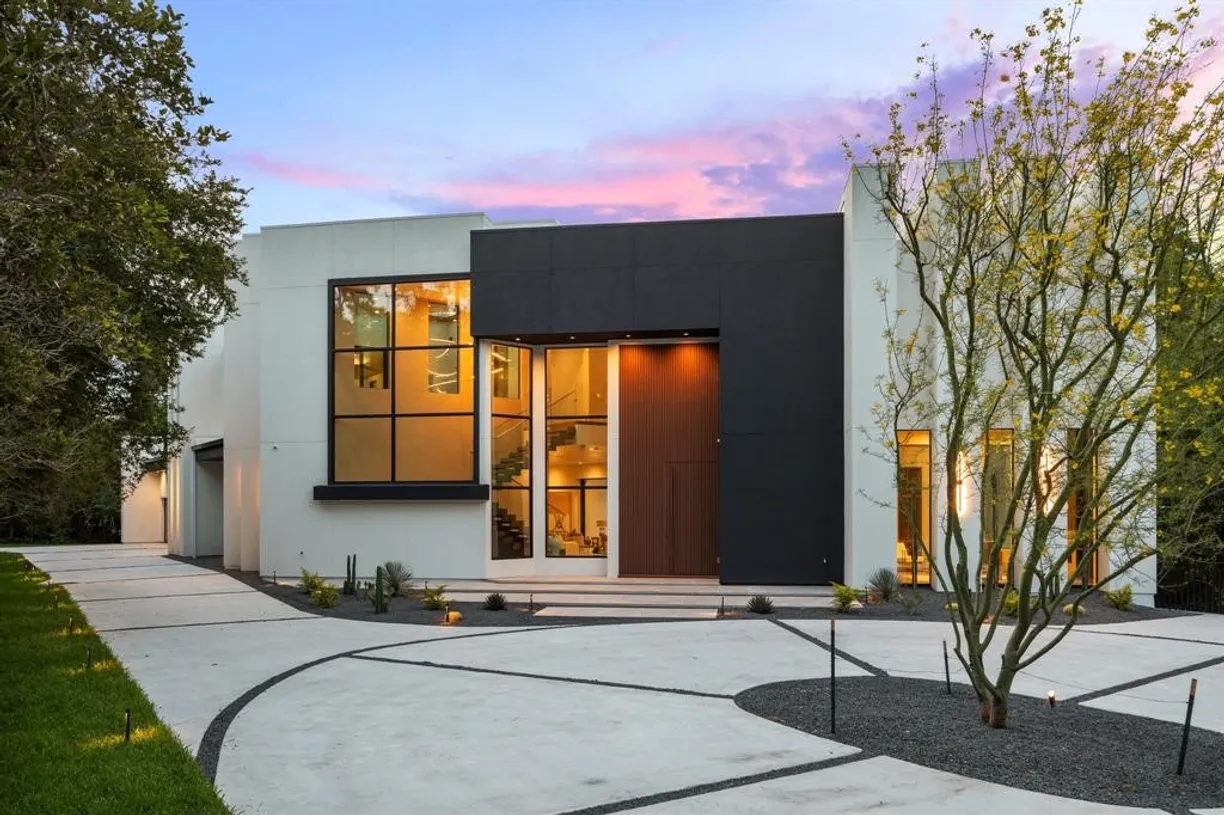 Houston Real Estate | View 11264 Memorial Drive | 6 Beds, 7 Baths