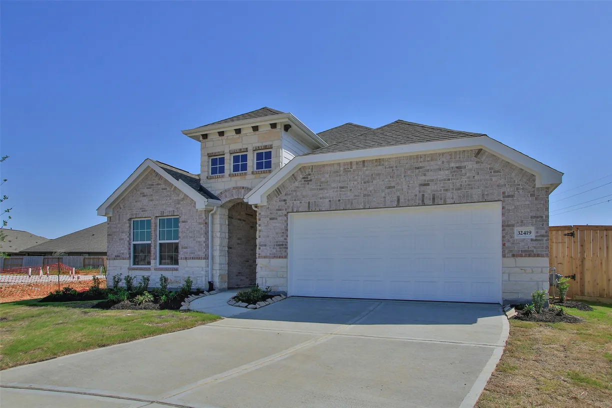 Houston Suburbs Real Estate | View 32419 Tallow Creek Drive | Listing