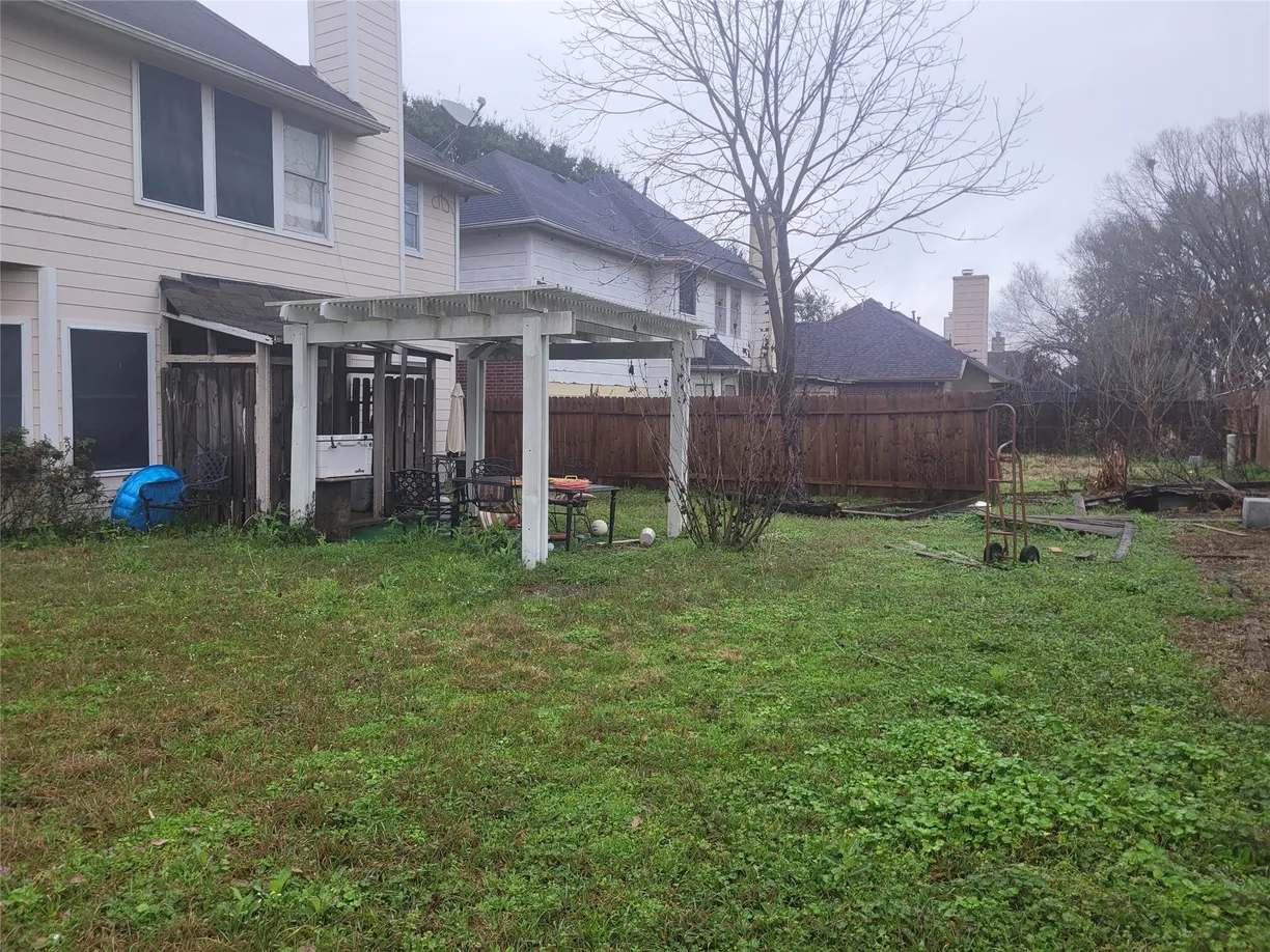 Houston Real Estate | View 17639 Glenwolf Drive | Listing