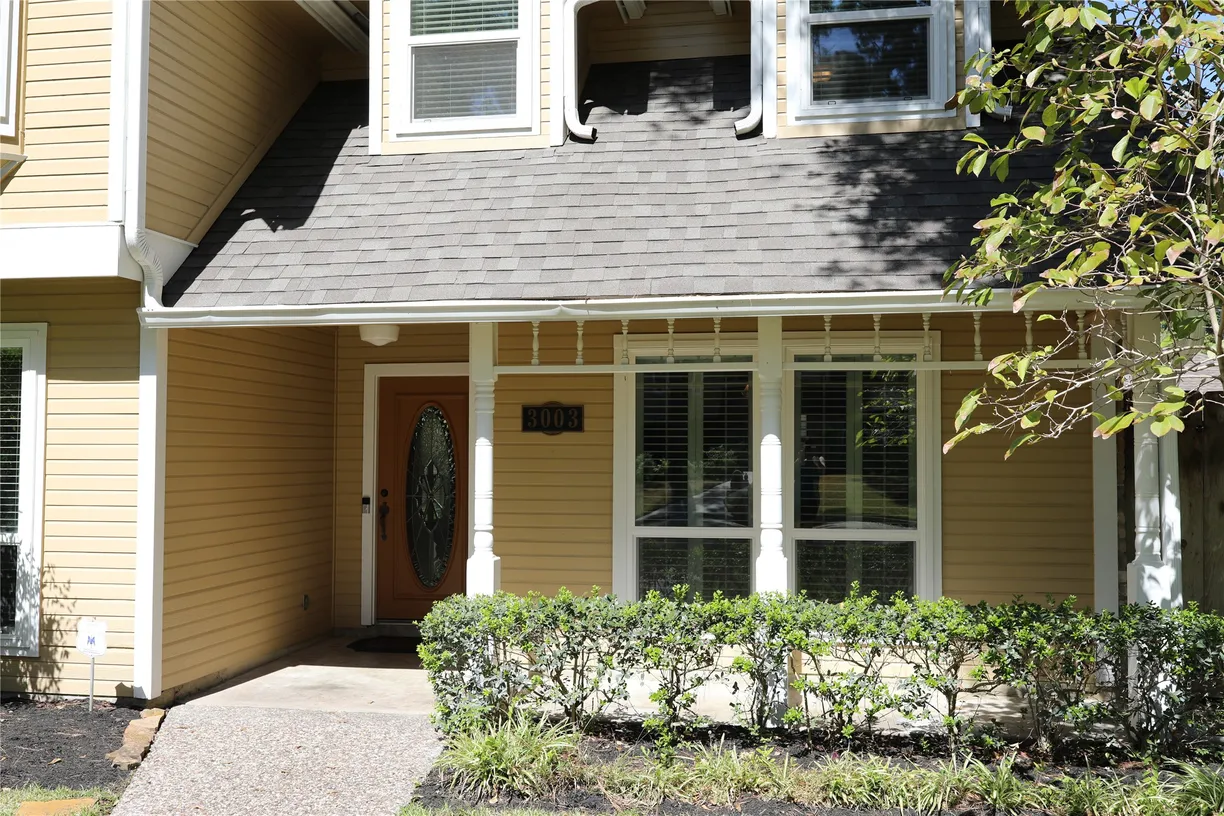 Houston Real Estate | View 3003 Roseheath Lane | Listing