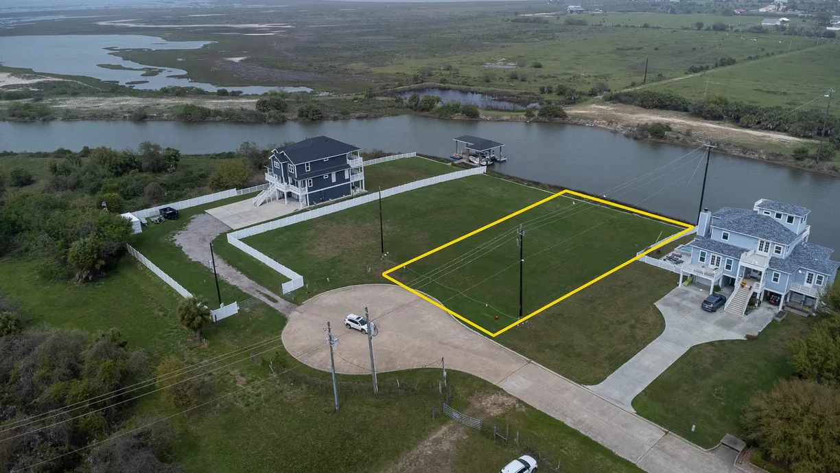 Houston Real Estate | View 3908 Galleon | Listing
