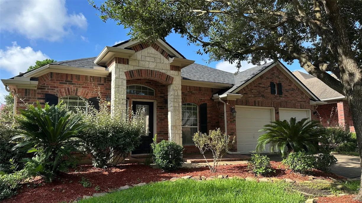 Houston Real Estate | View 27207 Sable Oaks ln | 3 Beds, 2 Baths