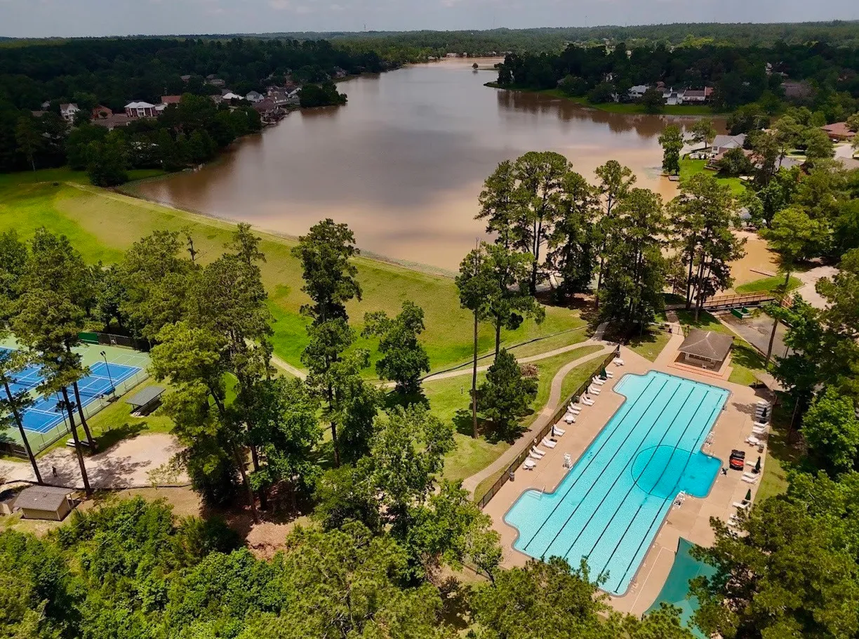 The Woodlands Real Estate | View 1800 Green Way Drive | Listing