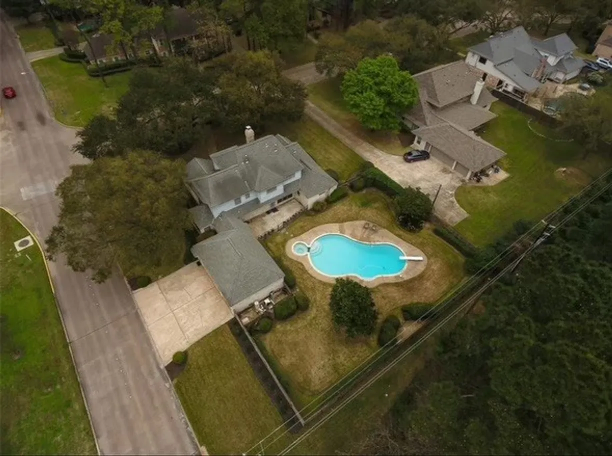 Houston Real Estate | View 11219 Lorton Drive | Listing