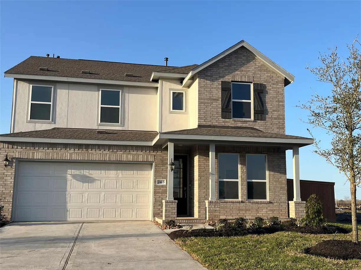 Houston Real Estate | View 2415 Aquamarine Lane | 4 Beds, 3 Baths